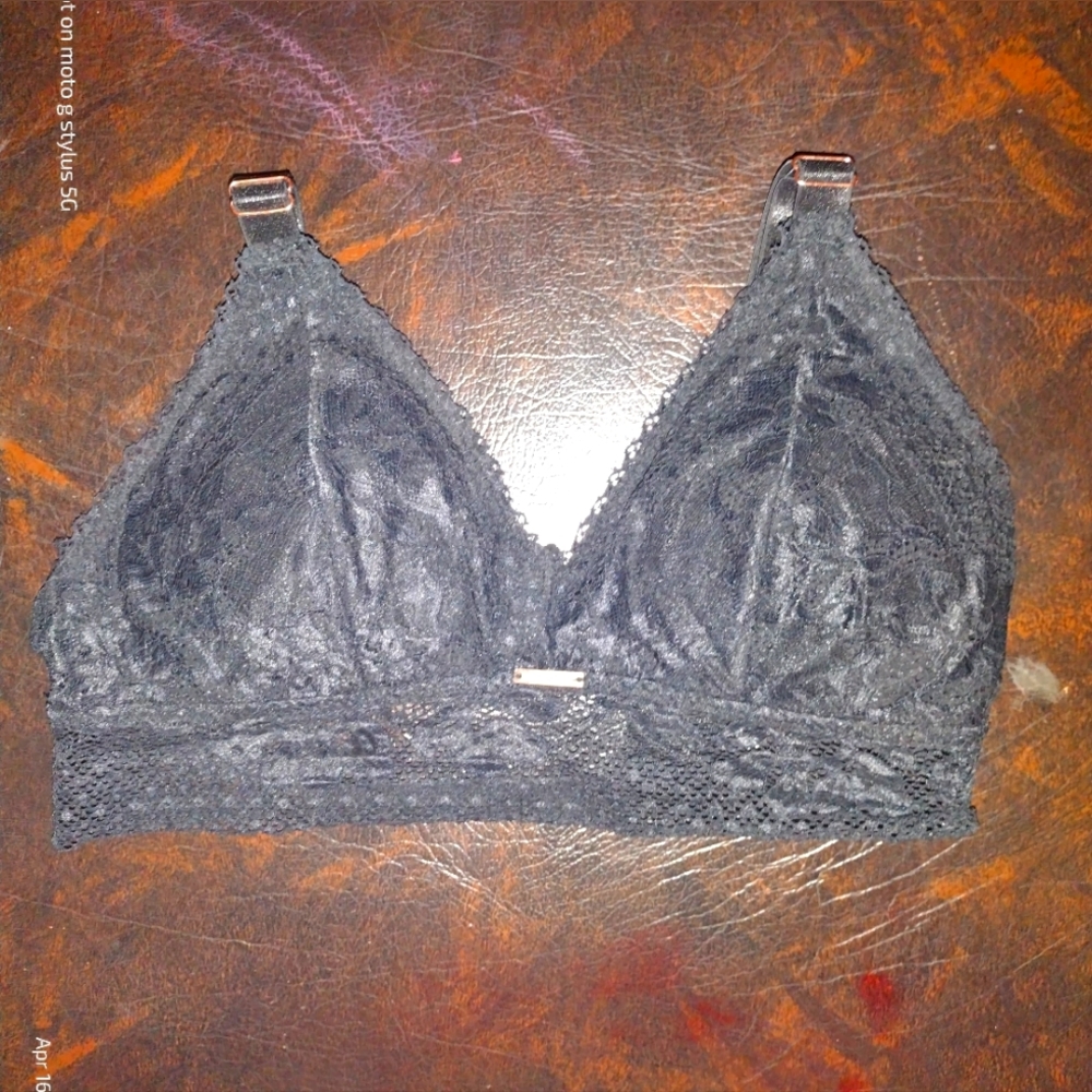 Danskin Bralette M Intimate/SleepWear Black Lace With Spandex Straps